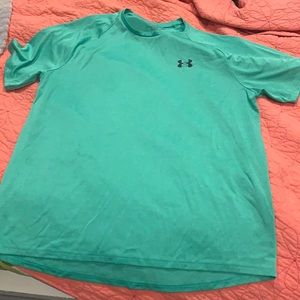 Men’s under armor Tech Tee